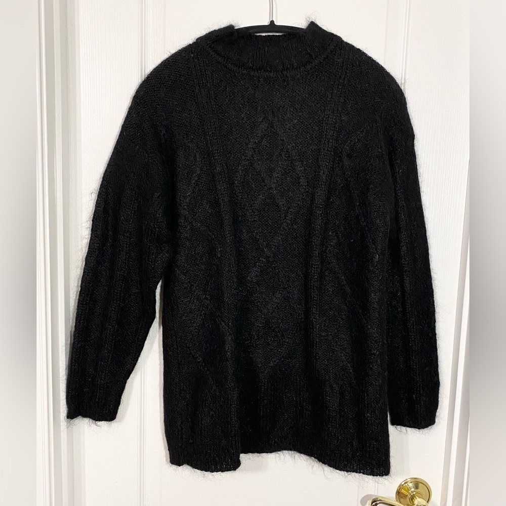 90s Guess Fuzzy Mohair Cable Knit Long Sweater Vintage HONG KONG Black Medium